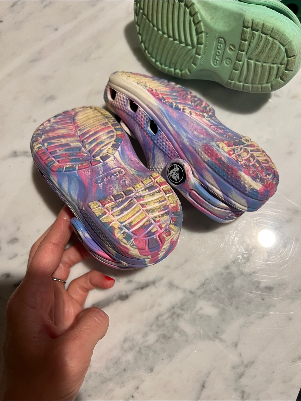 Crocs Kids Classic Clog Lot Toddler size 7 - Picture 3 of 4